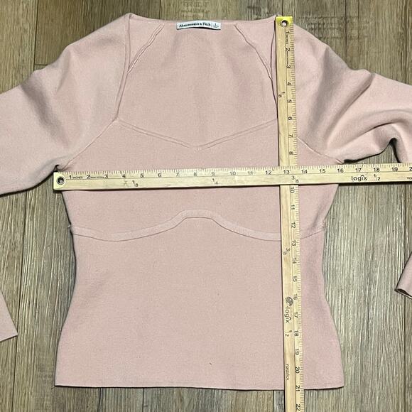 Abercrombie & Fitch Ribbed Knit Sweetheart Neck Sweater L Dusty Pink Coquette - Picture 6 of 6